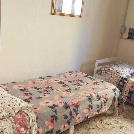 Flat In Olbia Centroアパートメント エクステリア 写真